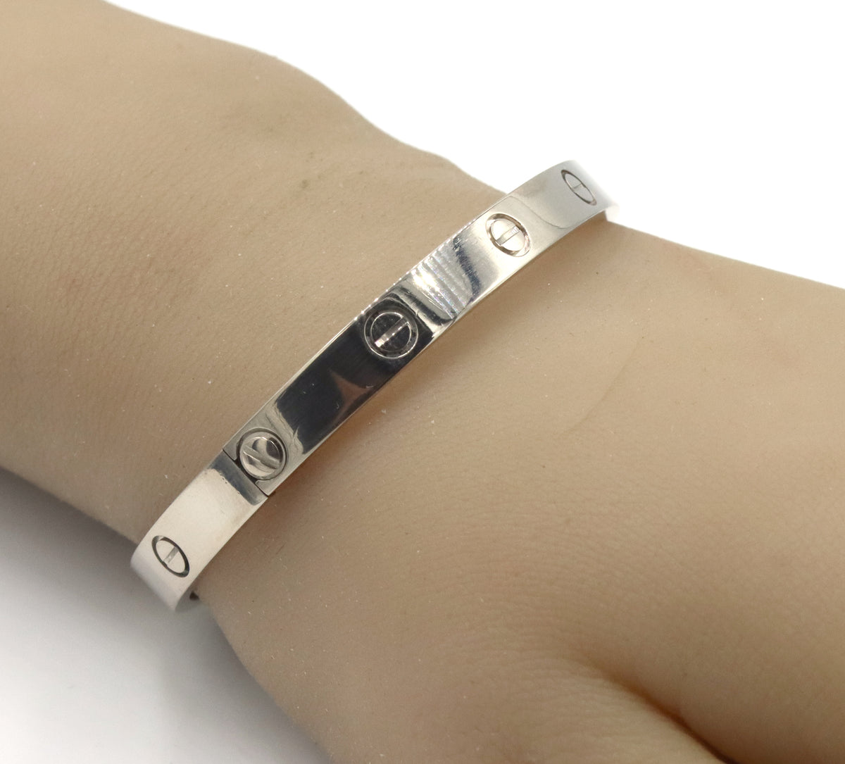 Cartier classic love bangle bracelet