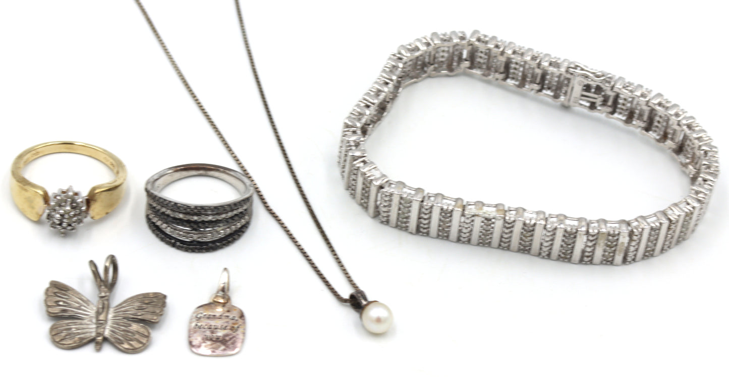 Group lot of Vintage 925 sterling silver jewelry